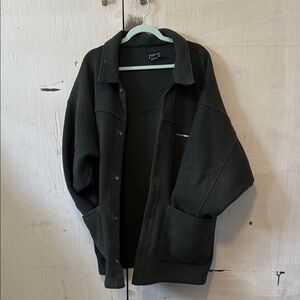 Patagonia Men's Black Fleece Jacket